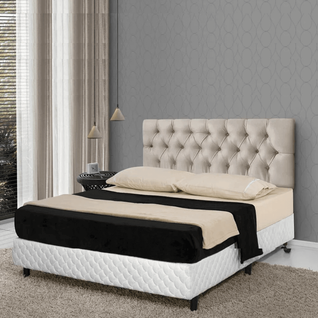 Cabeceira de cama em capitonê bege 1,40m